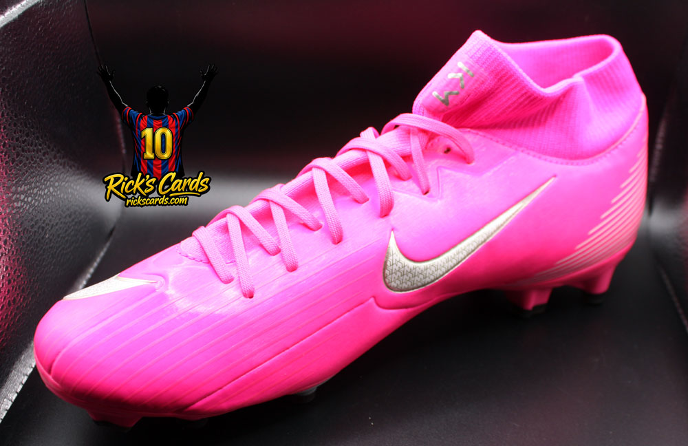 cleats_1036.jpg