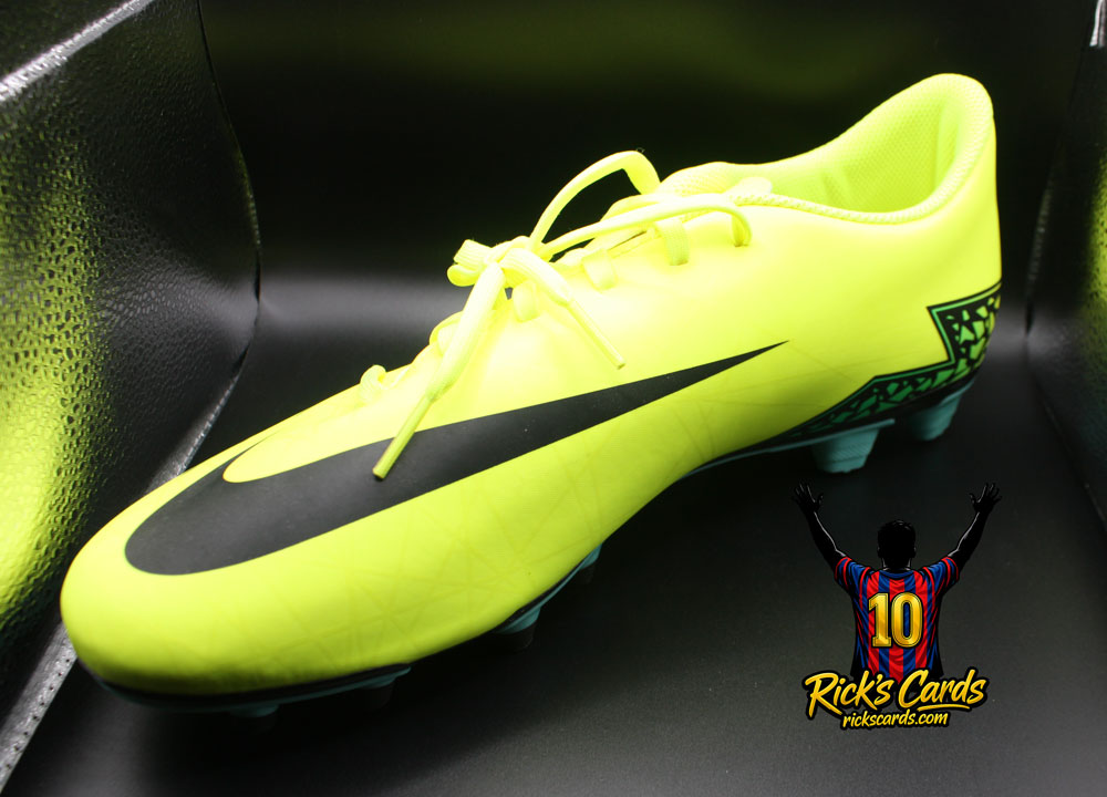 cleats_1026.jpg