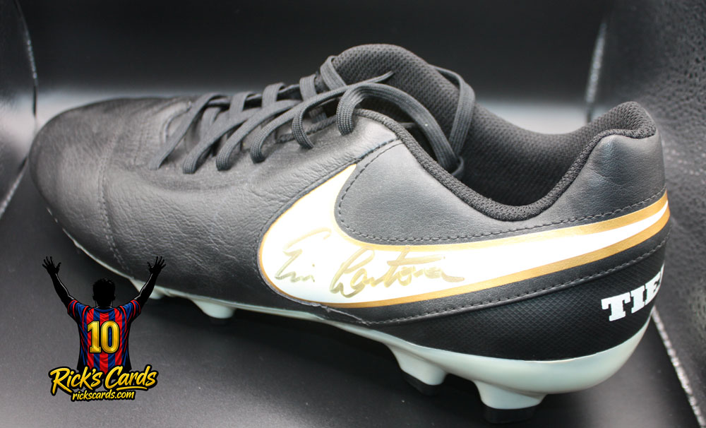 2017 Eric Cantona Autographed Black Nike Tiempo Boot